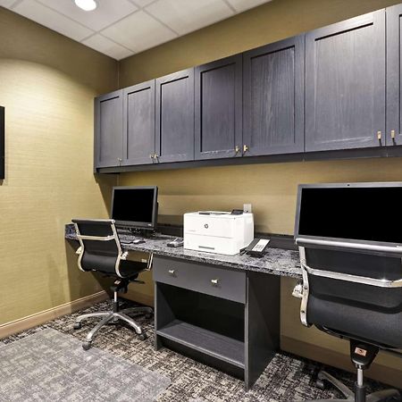 Hampton Inn & Suites Detroit/Воррен Екстер'єр фото